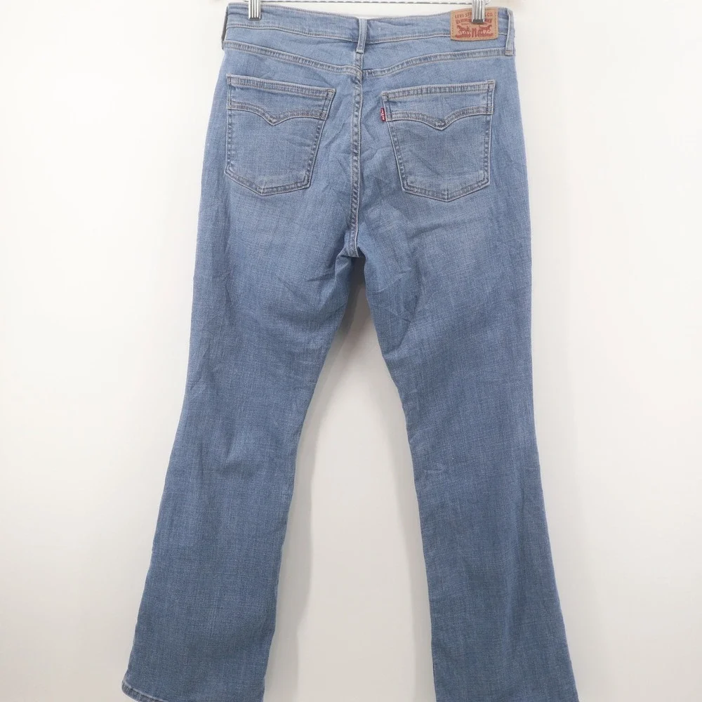 Levis levi 725